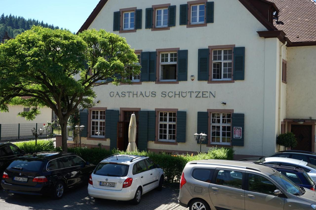Hotel Gasthaus Schuetzen فرايبورغ المظهر الخارجي الصورة